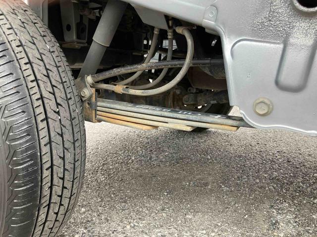 ハイゼットトラックエクストラＳＡIIIｔ　４ＷＤ４ＷＤ　５速ＭＴ　副変速機　スーパーデフロック　リヤ４枚リーフスプリング　フォグランプ　荷台ライト　テールゲートチェーン　ＣＤチューナー　キーレス　パワーウインドウ　衝突被害軽減ブレーキ（千葉県）の中古車