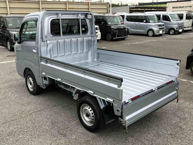 ハイゼットトラックエクストラＳＡIIIｔ　４ＷＤ４ＷＤ　５速ＭＴ　副変速機　スーパーデフロック　リヤ４枚リーフスプリング　フォグランプ　荷台ライト　テールゲートチェーン　ＣＤチューナー　キーレス　パワーウインドウ　衝突被害軽減ブレーキ（千葉県）の中古車