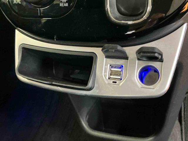 ムーヴキャンバスＧメイクアップ　ＳＡIIIミニライト１５インチアルミホイール　ブルー室内イルミネーションパック　ＵＳＢ電源ボックス　ＣＤラジオチューナー　ＵＳＢ接続　ＡＵＸ接続　フロントドライブレコーダー　ＥＴＣ　置きラクボックス（千葉県）の中古車