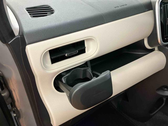 ムーヴキャンバスＧメイクアップ　ＳＡIIIミニライト１５インチアルミホイール　ブルー室内イルミネーションパック　ＵＳＢ電源ボックス　ＣＤラジオチューナー　ＵＳＢ接続　ＡＵＸ接続　フロントドライブレコーダー　ＥＴＣ　置きラクボックス（千葉県）の中古車