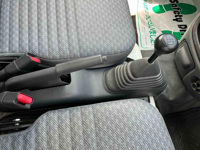 サンバートラックパネルバン　ハイルーフ２ＷＤ　５ＭＴ　スピーカー一体型ＡＭＦＭラジオ　ＥＴＣ（千葉県）の中古車