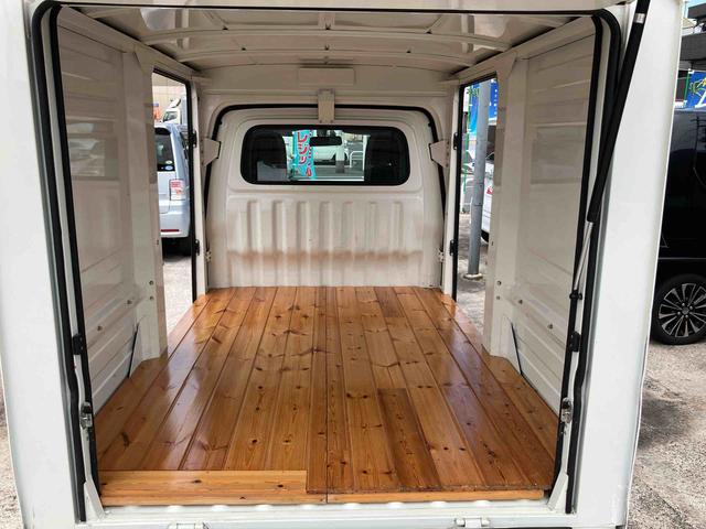 サンバートラックパネルバン　ハイルーフ２ＷＤ　５ＭＴ　スピーカー一体型ＡＭＦＭラジオ　ＥＴＣ（千葉県）の中古車