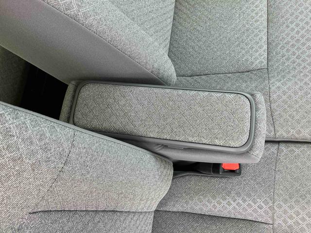 タントＸ　エコアイドル非装着車アイドリングストップ非装着車　オーディオレス　助手席側電動スライドドア　運転席側手動スライドドア　衝突回避支援ブレーキ　誤発進抑制装置　スマートキー　プッシュボタンスタート　盗難防止装置イモビライザー（千葉県）の中古車