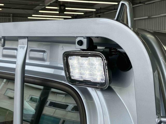 ハイゼットトラックスタンダード　農用スペシャル５速マニュアル　電子制御式４ＷＤ　荷台ＬＥＤライト　リヤ４枚リーフスプリング　スーパーデフロック　衝突被害軽減ブレーキ　コーナーセンサー　スピーカー一体型ＡＭ／ＦＭラジオ　エアコン　パワステ（千葉県）の中古車
