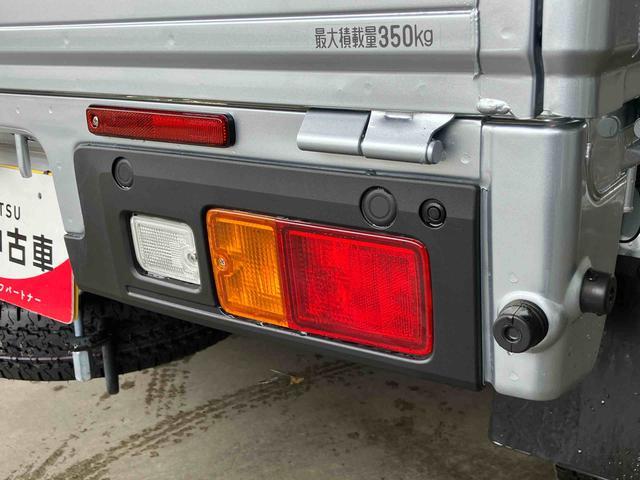 ハイゼットトラックスタンダード　農用スペシャル５速マニュアル　電子制御式４ＷＤ　荷台ＬＥＤライト　リヤ４枚リーフスプリング　スーパーデフロック　衝突被害軽減ブレーキ　コーナーセンサー　スピーカー一体型ＡＭ／ＦＭラジオ　エアコン　パワステ（千葉県）の中古車