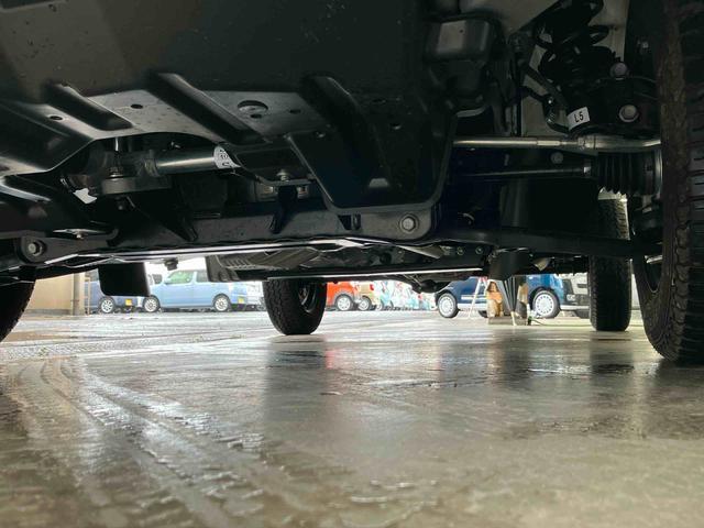 ハイゼットトラックスタンダード　農用スペシャル５速マニュアル　電子制御式４ＷＤ　荷台ＬＥＤライト　リヤ４枚リーフスプリング　スーパーデフロック　衝突被害軽減ブレーキ　コーナーセンサー　スピーカー一体型ＡＭ／ＦＭラジオ　エアコン　パワステ（千葉県）の中古車