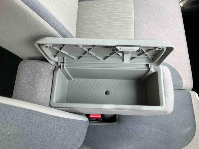 キャストスタイルＸ　ＳＡIIＣＤラジオチューナー　スマートアシスト　オートエアコン　オートライト　盗難防止アラーム　プッシュボタンスタート　キーフリーシステム　スモークガラス　シートアンダートレイ　センターアームレスト（千葉県）の中古車