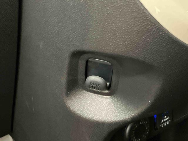 ムーヴキャンバスＧメイクアップＶＳ　ＳＡIIIパノラマカメラ連動８インチフルセグナビ　ＵＳＢ接続　ブルートゥース対応　ＴＶナビキット　フロント．リヤドライブレコーダー　ＥＴＣ　運転席シートヒーター　置きラクボックス　ウインドシールドディアイサー（千葉県）の中古車