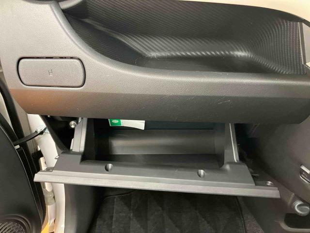 キャストアクティバＧ　リミテッド　ＳＡIIIパノラマカメラ連動８インチフルセグナビ　ＵＳＢ接続　ブルートゥース対応　ＨＤＭＩ接続　フロントドライブレコーダー　ＥＴＣ　前席シートヒーター　オーバーヘッドコンソール　オートライト　オートハイビーム（千葉県）の中古車