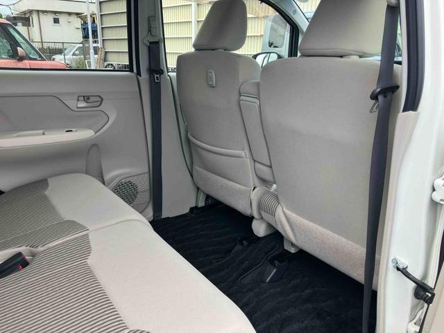 ムーヴＬ　ＳＡIIIＣＤラジオチューナー　ＡＵＸ接続　オートハイビーム　キーレスエントリー　バニティーミラー付き左右サンバイザー　助手席シートバックポケット　ショッピングフック　シートベルトアンカーアジャスター（千葉県）の中古車