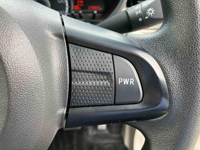ムーヴＬ　ＳＡIIIＣＤラジオチューナー　ＡＵＸ接続　オートハイビーム　キーレスエントリー　バニティーミラー付き左右サンバイザー　助手席シートバックポケット　ショッピングフック　シートベルトアンカーアジャスター（千葉県）の中古車