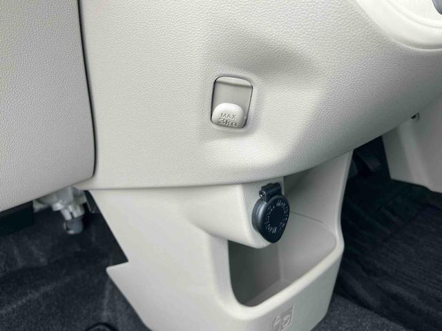 ムーヴＬ　ＳＡIIIＣＤラジオチューナー　ＡＵＸ接続　オートハイビーム　キーレスエントリー　バニティーミラー付き左右サンバイザー　助手席シートバックポケット　ショッピングフック　シートベルトアンカーアジャスター（千葉県）の中古車