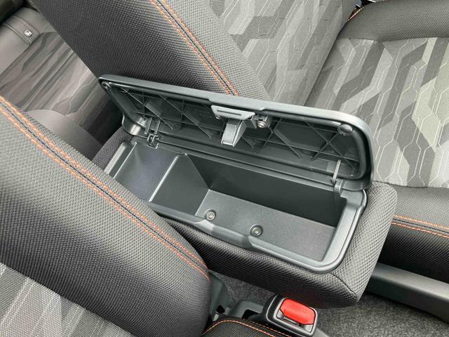 タフトＧ９型ナビ／ＢＴ／ＴＶ／ＤＩＳＣ／バックカメラ／ステアリングスイッチ　ガラスルーフ　ルーフレール　１５インチアルミ　シートヒーター　ＬＥＤヘッド＆フォグランプ　電動駐車ブレーキ　衝突被害軽減ブレーキ（千葉県）の中古車