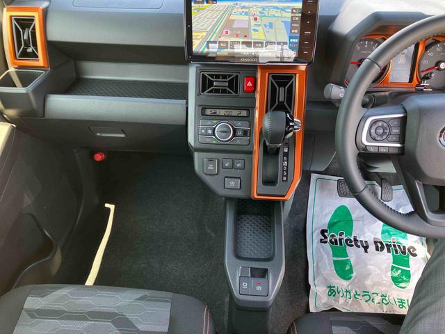 タフトＧ９型ナビ／ＢＴ／ＴＶ／ＤＩＳＣ／バックカメラ／ステアリングスイッチ　ガラスルーフ　ルーフレール　１５インチアルミ　シートヒーター　ＬＥＤヘッド＆フォグランプ　電動駐車ブレーキ　衝突被害軽減ブレーキ（千葉県）の中古車