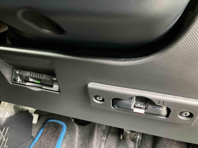 ロッキープレミアムＧ　ＨＥＶ９型ＤＰオーディオ／ＢＴ／ＴＶ／バックカメラ／ステアスイッチ　前後ドラレコ　ＥＴＣ　クルコン　ＬＥＤヘッド＆フォグランプ　リヤフォグランプ　１７インチアルミ　シートヒーター　衝突被害軽減ブレーキ（千葉県）の中古車
