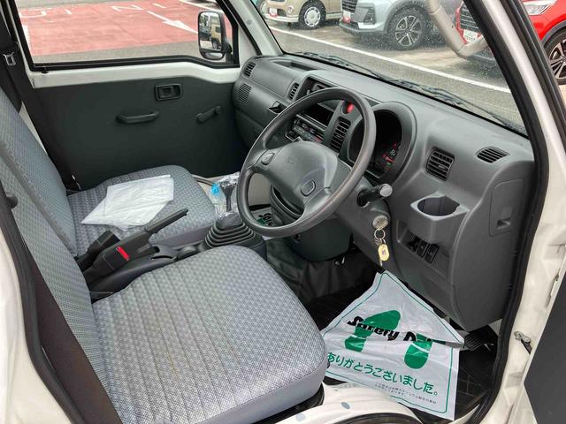 ハイゼットトラック農用スペシャル５速ＭＴ（マニュアル）　パートタイム４ＷＤ　最大積載量３５０ｋｇ　荷台灯　ホワイトエアコン　パワステ　エアバッグ（千葉県）の中古車
