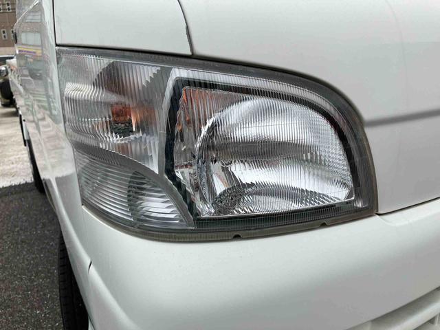 ハイゼットトラック農用スペシャル５速ＭＴ（マニュアル）　パートタイム４ＷＤ　最大積載量３５０ｋｇ　荷台灯　ホワイトエアコン　パワステ　エアバッグ（千葉県）の中古車
