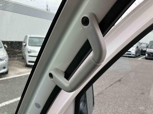 ハイゼットトラック農用スペシャル５速ＭＴ（マニュアル）　パートタイム４ＷＤ　最大積載量３５０ｋｇ　荷台灯　ホワイトエアコン　パワステ　エアバッグ（千葉県）の中古車
