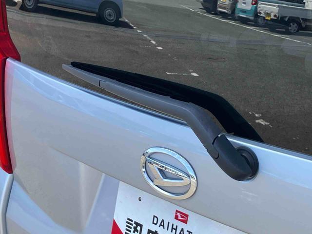 ムーヴＸ　ＳＡIIIＣＤチューナー　衝突被害軽減ブレーキ　トップシェイドガラス　オートライト＆オートハイビーム　運転席シートヒーター　チルトステアリング　シートリフター　プッシュボタンスタート　盗難防止アラーム　アルミ（千葉県）の中古車