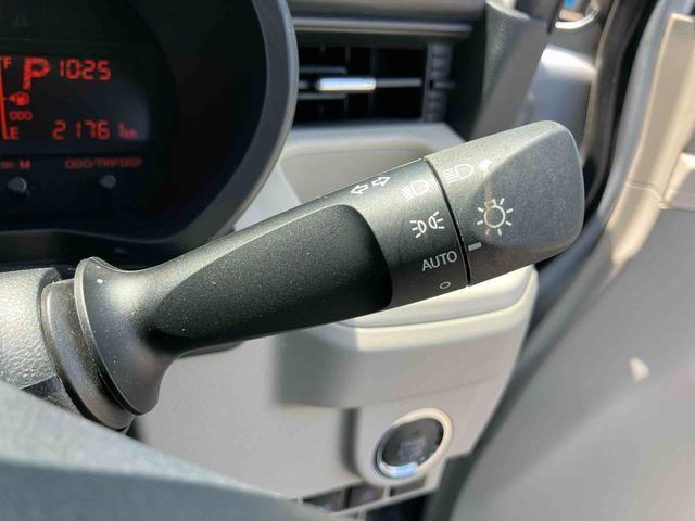 ムーヴＸ　ＳＡIIIＣＤチューナー　衝突被害軽減ブレーキ　トップシェイドガラス　オートライト＆オートハイビーム　運転席シートヒーター　チルトステアリング　シートリフター　プッシュボタンスタート　盗難防止アラーム　アルミ（千葉県）の中古車