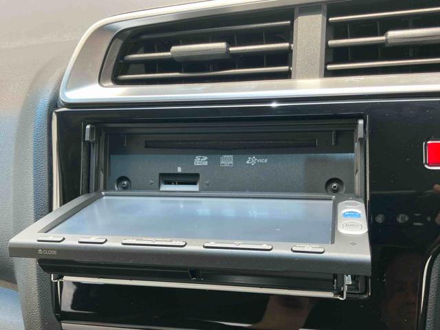 フィット１３Ｇ・Ｆパッケージシンプルナビゲーション　ビルトインＥＴＣ　チルト＆テレスコピックステアリング　運転席シートリフター　アイドリングストップ機構　バニティーミラー付き左右サンバイザー　シートベルトアンカーアジャスター（千葉県）の中古車