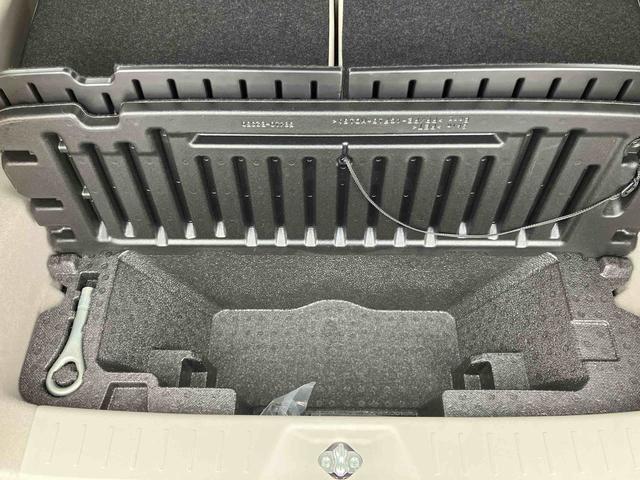 ムーヴＸ　ＳＡIIバックカメラ連動フルセグナビ　ＵＳＢ接続　ブルートゥース対応　ＡＵＸ接続　衝突被害軽減ブレーキ　横滑り防止装置　アイドリングストップ機構　プッシュエンジンスタート　キーフリーシステム（千葉県）の中古車