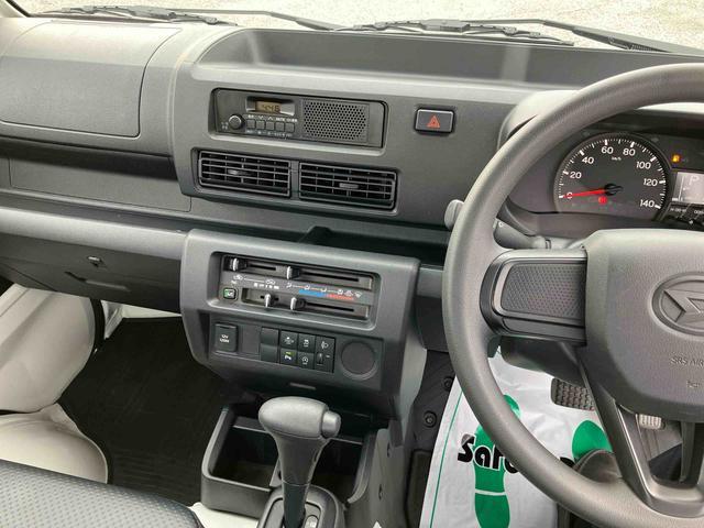 ハイゼットトラックスタンダードＣＶＴ　衝突被害軽減ブレーキ　コーナーセンサー　横滑り防止装置　オートライト　アイドリングストップ　スピーカー一体型ＡＭ／ＦＭラジオ　エアコン　パワステ（千葉県）の中古車