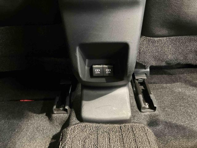 ロッキープレミアム　４ＷＤ４ＷＤターボ　パノラマカメラ連動９インチフルセグナビ　ブルートゥース対応　ＵＳＢ接続　ビルトインＥＴＣ　ブラインドスポットモニター　前席シートヒーター　リヤフォグランプ　ウインドシールドディアイサー（千葉県）の中古車