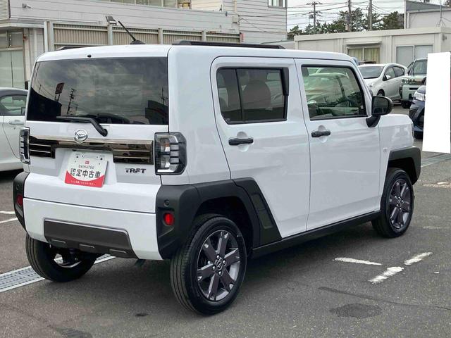 タフトＧターボ　ダーククロムベンチャー前後ダークガーニッシュ　ガラスルーフ　ルーフレール　１５インチアルミ　シートヒーター　ＬＥＤヘッド＆フォグランプ　バックカメラ　電動駐車ブレーキ　クルコン　コーナーセンサー　衝突被害軽減ブレーキ（千葉県）の中古車