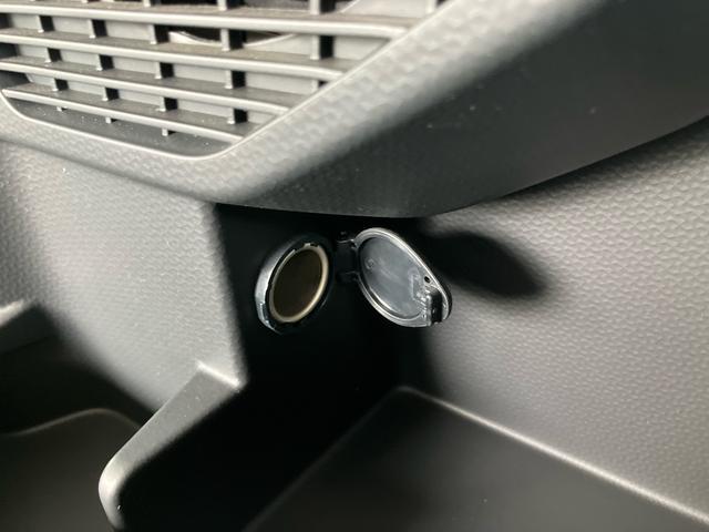 ルーミーカスタムＧナビ・地デジ・ＤＶＤ・ＵＳＢ・ＢＴ　バックカメラ　ドラレコ　クルーズコントロール　両側Ｐスライドドア　ＬＥＤヘッドランプ＆フォグ　オートライト　電動駐車ブレーキ　革巻ステア＆シフトノブ　シートヒーター（千葉県）の中古車