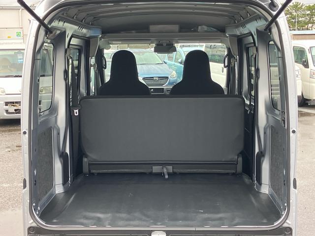 ハイゼットカーゴデラックス　４ＷＤ電子制御４ＷＤ　ＬＥＤヘッドライト＆フォグランプ　リヤヒーター　プライバシーガラス　パワーウィンドウ　オーバーヘッドシェルフ　スピーカー一体型ＡＭ・ＦＭラジオ　キーレス　衝突被害軽減ブレーキ（千葉県）の中古車