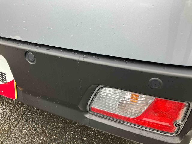 ハイゼットカーゴデラックス　４ＷＤ電子制御４ＷＤ　ＬＥＤヘッドライト＆フォグランプ　リヤヒーター　プライバシーガラス　パワーウィンドウ　オーバーヘッドシェルフ　スピーカー一体型ＡＭ・ＦＭラジオ　キーレス　衝突被害軽減ブレーキ（千葉県）の中古車
