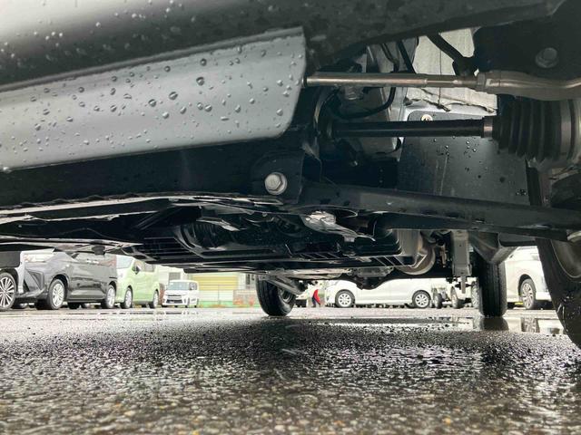 ハイゼットカーゴデラックス　４ＷＤ電子制御４ＷＤ　ＬＥＤヘッドライト＆フォグランプ　リヤヒーター　プライバシーガラス　パワーウィンドウ　オーバーヘッドシェルフ　スピーカー一体型ＡＭ・ＦＭラジオ　キーレス　衝突被害軽減ブレーキ（千葉県）の中古車