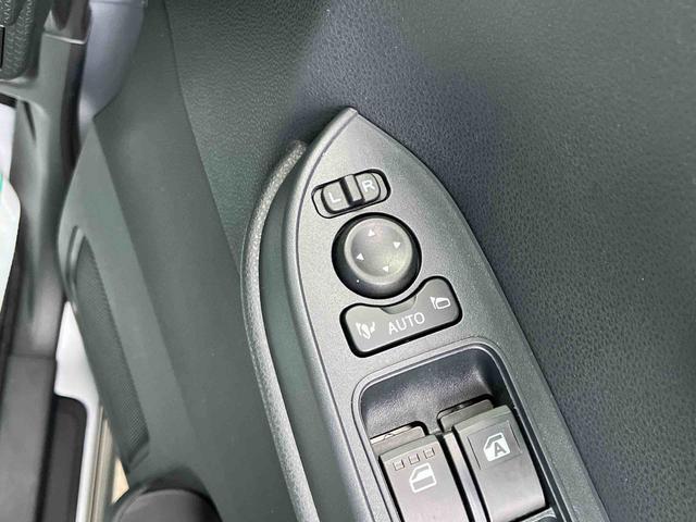 タントＬバックカメラ（アップグレードパック）　左右スライドドア　助手席側センターピラーレス　ＬＥＤヘッドライト　オートライト　オートエアコン　電動格納ドアミラー　コーナーセンサー　衝突被害軽減ブレーキ（千葉県）の中古車