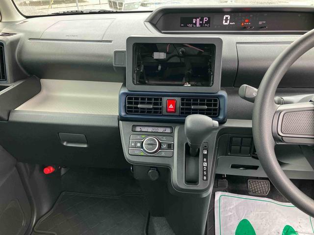 タントＬＬＥＤヘッドライト　左右スライドドア　助手席側センターピラーレス　オートライト　プッシュボタンスターター　オートエアコン　アイドリングストップ　コーナーセンサー　衝突被害軽減ブレーキ（千葉県）の中古車