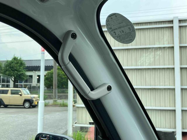 ハイゼットトラックスタンダード　農用スペシャルＣＶＴ　電子制御式４ＷＤ　荷台ＬＥＤライト　リヤ４枚リーフスプリング　スーパーデフロック　衝突被害軽減ブレーキ　コーナーセンサー　スピーカー一体型ＡＭ／ＦＭラジオ　エアコン　パワステ（千葉県）の中古車