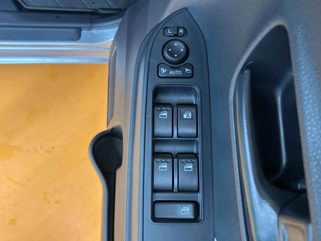 タントＬオートライト　オートハイビーム　ＬＥＤヘッドライト　プッシュエンジンスタート　キーフリーシステム　セキュリティアラーム　前後コーナーセンサー　　アイドリングストップ　　ミラクルオープンドア（千葉県）の中古車
