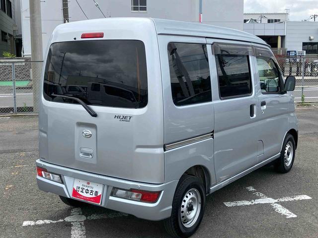 ハイゼットカーゴスペシャルＳＡIII　４ＷＤ４ＷＤ　ＣＤ・ＵＳＢ　衝突被害軽減ブレーキ　誤発進抑制制御　横滑り防止装置　空転防止装置　オートハイビーム　トップシェイドガラス　アイドリングストップ　パワーウィンドウ　集中ドアロック　リヤワイパー（千葉県）の中古車