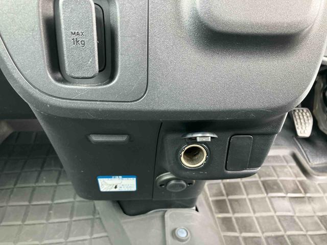 ハイゼットカーゴスペシャルＳＡIII　４ＷＤ４ＷＤ　ＣＤ・ＵＳＢ　衝突被害軽減ブレーキ　誤発進抑制制御　横滑り防止装置　空転防止装置　オートハイビーム　トップシェイドガラス　アイドリングストップ　パワーウィンドウ　集中ドアロック　リヤワイパー（千葉県）の中古車