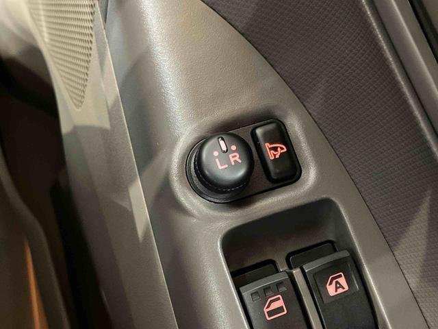 タントＸＥＴＣ　助手席側電動スライドドア／ステップランプ／センターピラーレス　キーフリーシステム　電動格納ドアミラー　オートエアコン　デュアルエアバッグ　アイドリングストップ（千葉県）の中古車