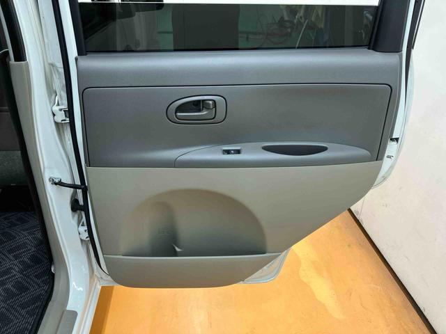 タントＸＥＴＣ　助手席側電動スライドドア／ステップランプ／センターピラーレス　キーフリーシステム　電動格納ドアミラー　オートエアコン　デュアルエアバッグ　アイドリングストップ（千葉県）の中古車