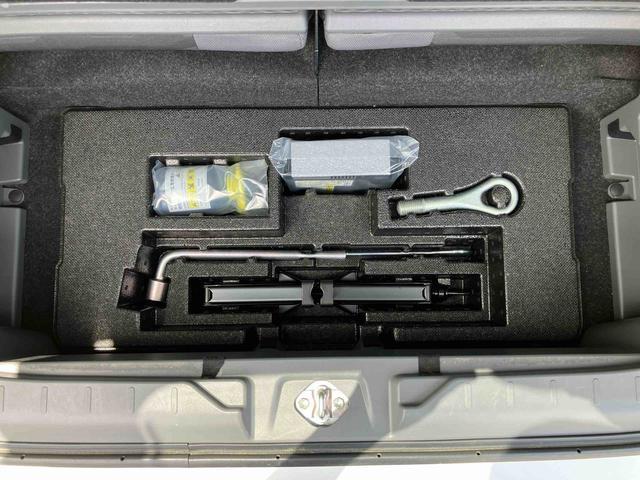 タフトＧ９型ナビ・地デジ・ＤＶＤ・ＢＴ・ＵＳＢ　Ｂカメラ　ＥＴＣ　ドラレコ　ガラスルーフ　ルーフレール　アダプティブドライビングビーム　ＬＥＤヘッドランプ＆フォグ　シートヒーター　電動駐車ブレーキ　革巻ステア（千葉県）の中古車