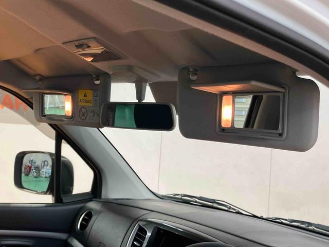 ワゴンＲ２０周年記念車オートライト　ＨＩＤヘッドライト　プッシュエンジンスタート　キーフリーシステム　運転席シートヒーター　チルトステアリング　運転席シートリフター　１４インチアルミホイール　助手席シートアンダーボックス（千葉県）の中古車