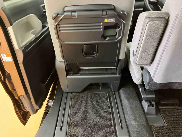 タントＸ　エコアイドル非装着車プッシュエンジンスタート　キーフリーシステム　前席シートヒーター　オートライト　オートハイビーム　ＬＥＤヘッドライト　オートエアコン　ホールドモード付電動パーキングブレーキ　前後コーナーセンサー（千葉県）の中古車