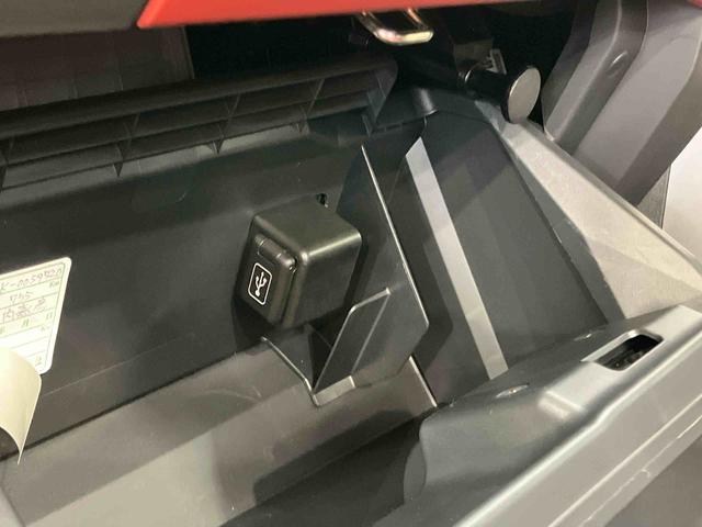 コペンローブ　Ｓバックカメラ連動フルセグナビ　ＵＳＢ接続　ブルートゥース対応　フロントドライブレコーダー　ＥＴＣ　レカロスポーツシート　ＭＯＭＯ製本革巻ステアリングホイール　ビルシュタイン製ショックアブソーバー（千葉県）の中古車