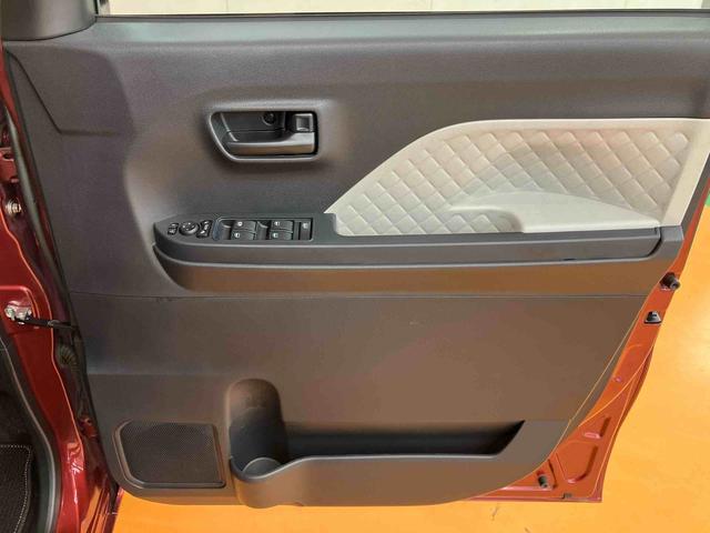 タントウェルカムターンシート　Ｘ助手席ターンシート　パワークレーン　助手席ラクスマグリップ　車いす固縛ベルト　バンパー保護カバー　パノラマカメラ連動フルセグナビ　ＵＳＢ接続　ブルートゥース対応　フロント．リヤドライブレコーダー連動（千葉県）の中古車