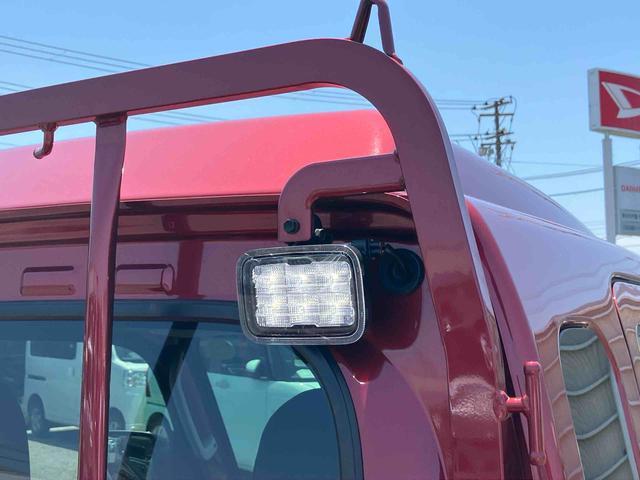 ハイゼットトラックジャンボエクストラ　４ＷＤ電子制御４ＷＤ　ＣＶＴ　スーパーデフロック　ＬＥＤヘッド＆フォグランプ　ＬＥＤ荷台灯　プッシュボタンスタート　電格ドアミラー　オーバーヘッドシェルフ　コーナーセンサー　衝突被害軽減ブレーキ（千葉県）の中古車