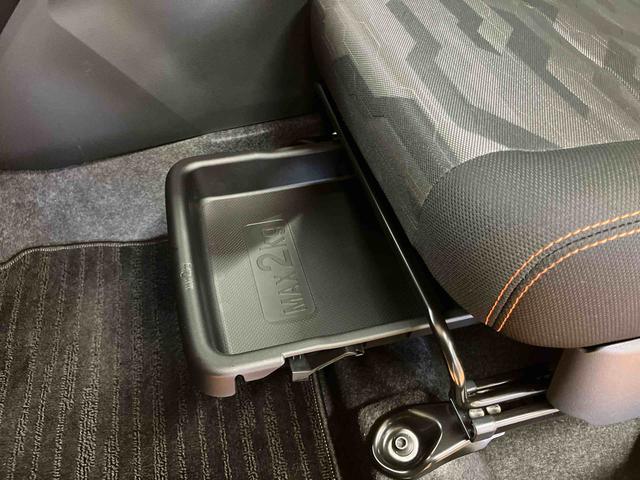 タフトＧターボガラスルーフトップ　アダプティブクルーズコントロール　前席シートヒーター　チルトステアリング　運転席シートリフター　ホールド機能付き電動パーキングブレーキ　オートライト　オートハイビーム（千葉県）の中古車