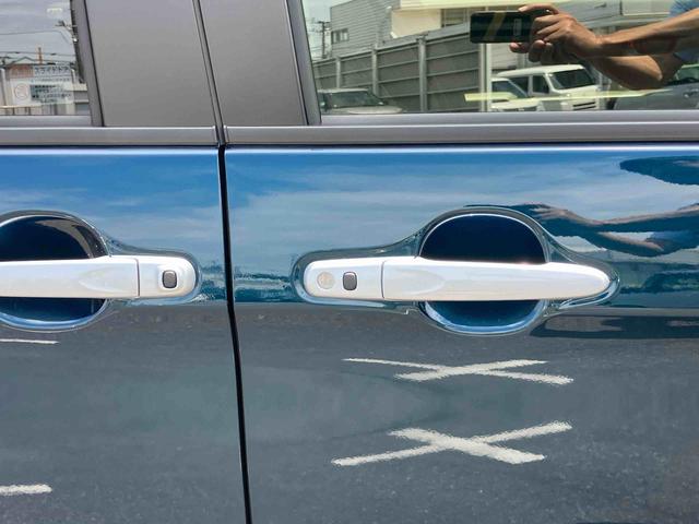 トールＧ衝突被害軽減ブレーキ　車線逸脱機能　横滑り防止装置　両側電動スライドドア　バックカメラ　ＬＥＤヘッドライト　オ−トライト　コ−ナ−センサー　プッシュスタート　キーフリーシステム　ステアリングリモコン（千葉県）の中古車