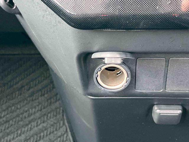 トールＧ衝突被害軽減ブレーキ　車線逸脱機能　横滑り防止装置　両側電動スライドドア　バックカメラ　ＬＥＤヘッドライト　オ−トライト　コ−ナ−センサー　プッシュスタート　キーフリーシステム　ステアリングリモコン（千葉県）の中古車